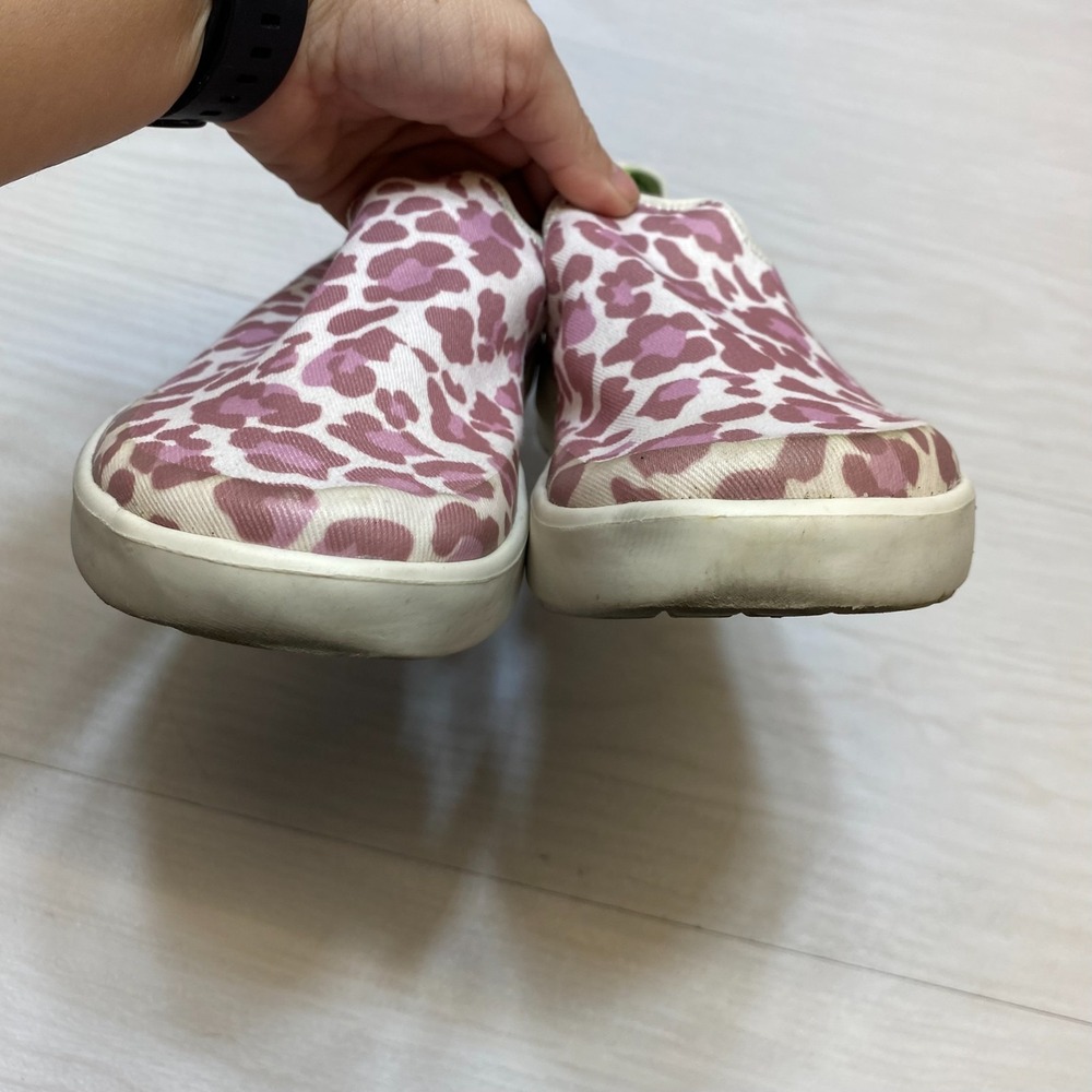 OOFOS OOmg Eezee Slip On Sneakers Womens Size 9 Canvas Pink Rose Leopard Print - Picture 5 of 9